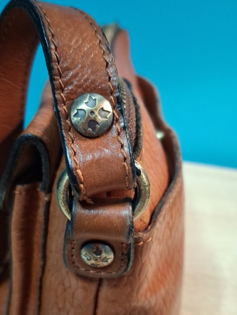 Patricia Nash Avellino Woven Leather Crossbody Bag - Picture 8 of 15